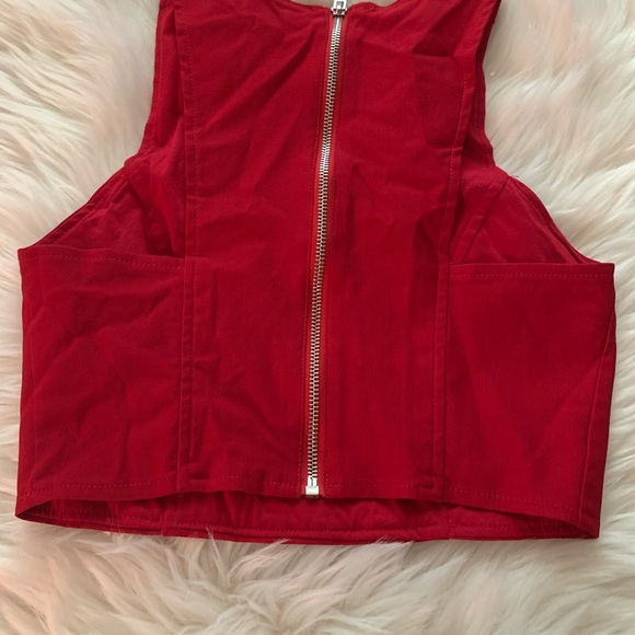 FOREVER 21 RED CROP TOP - Picture 3 of 3